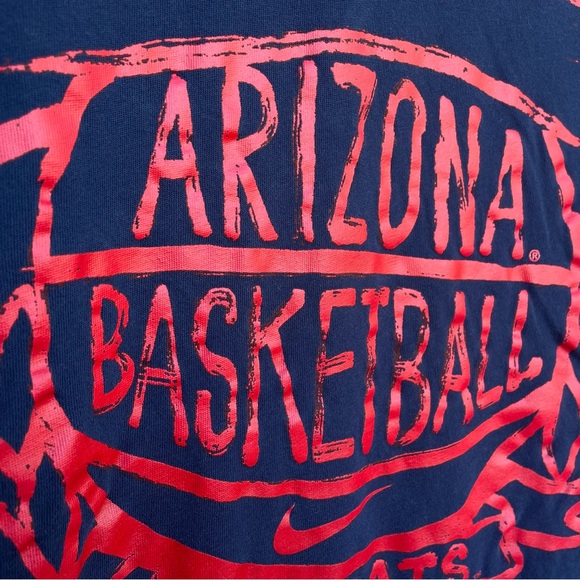 Nike Tee DRI-FIT Navy/Red University of Arizona Basketball Graphic Tee M - Picture 4 of 11